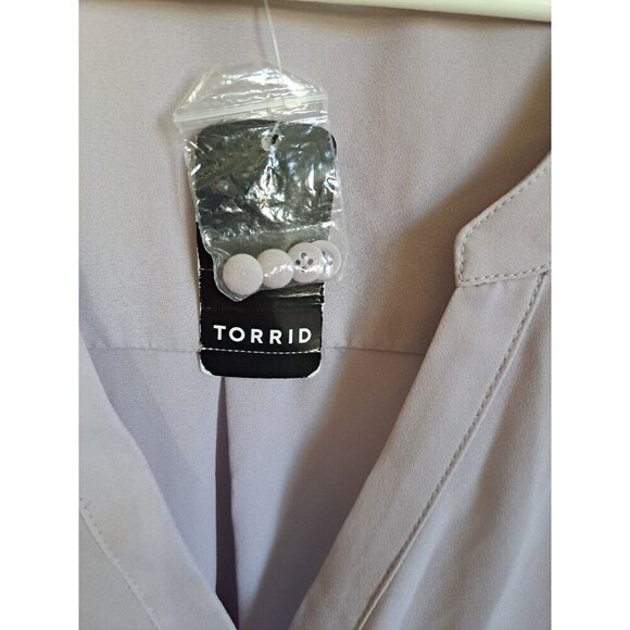 Torrid 6X Harper Georgette Pullover 3/4 Sleeve Top Mist Gray New with Tags - Picture 6 of 10